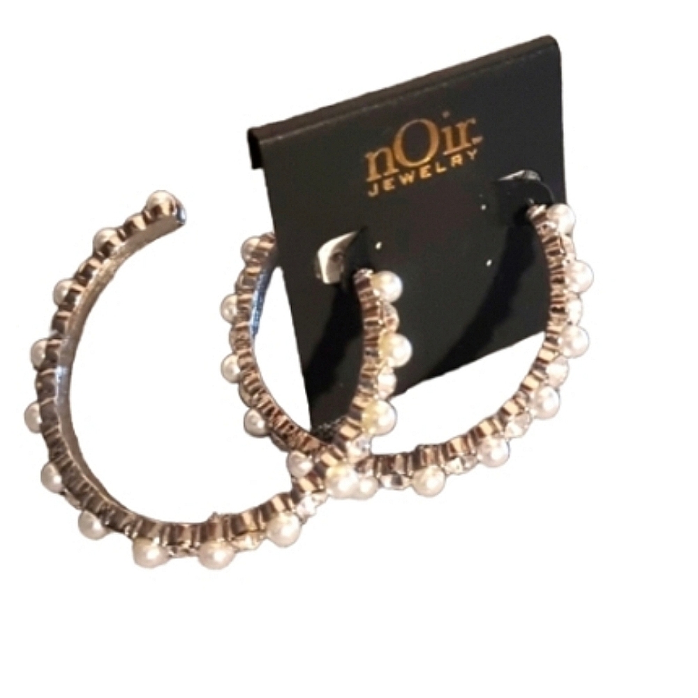 Women's Casted Ball Hoop Earrings